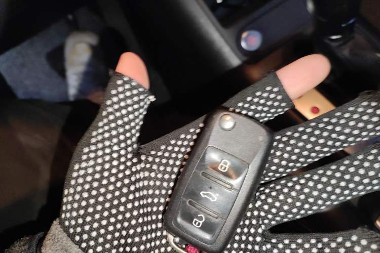 Used Volkswagen Tiguan L 2015 1.8TSI Automatic Two-Wheel Drive Luxury Model
