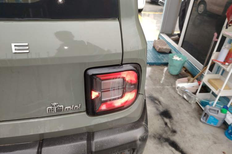 Used Geely Galaxy Panda 2024 200km Panda Rider Exterior 3