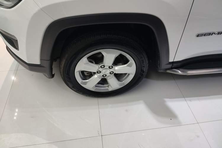 Used Jeep Compass 2019 220T Automatic Family Enjoyment Four-Wheel Drive Edition