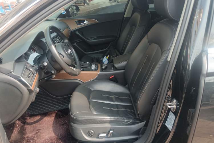 Used Audi A6L 2018 30th Anniversary Edition 30 FSI Style Model
