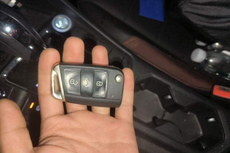 Used Volkswagen Bora 2020 1.5L Automatic Elite Version Vehicle Key