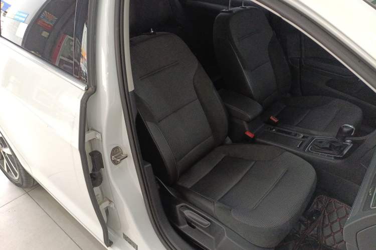 Used Volkswagen Golf 2020 Zhiai Edition 280TSI DSG Comfort Model