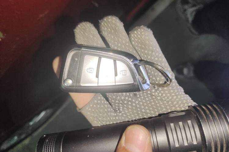 Used Suzuki Swift 2011 1.5L Manual Fashion Edition Vehicle Key