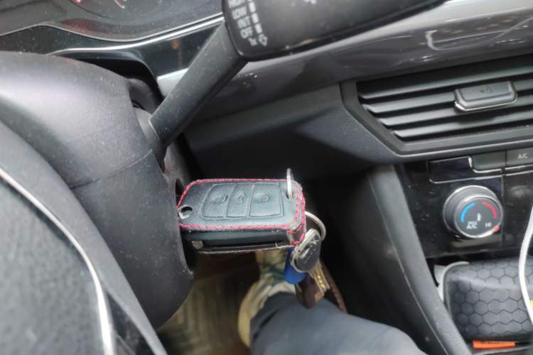 Used Volkswagen Bora 2020 1.5L Manual Comfort Version
