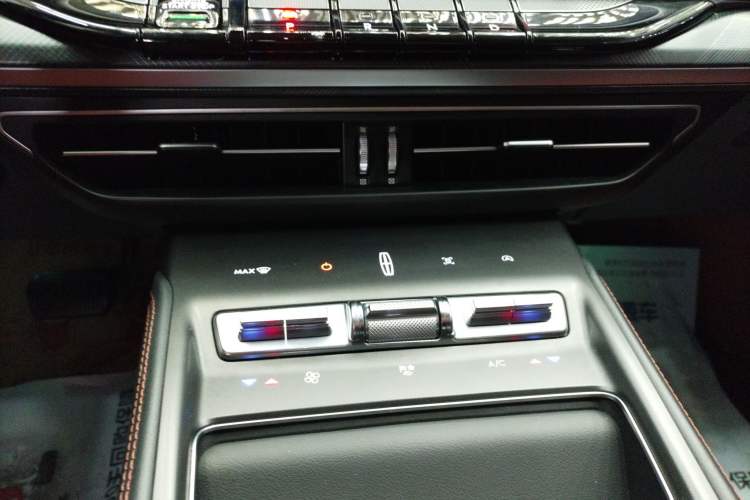 Used Lincoln Z 2022 iXiang Zunyi Edition
