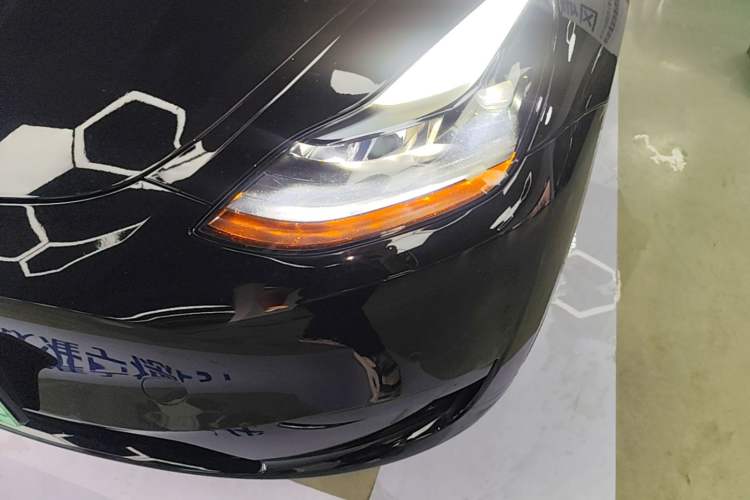 Used Tesla Model Y 2023 Rear-Wheel-Drive Version
