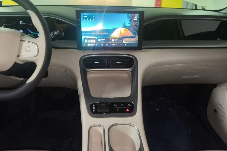 Used Geely Galaxy Geome 2025 310km Youth Edition Audio And AC Panel