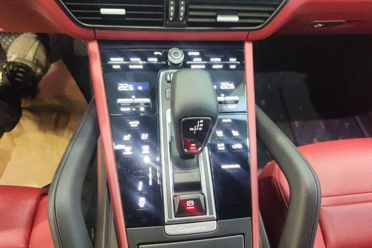 Used Porsche Cayenne E-Hybrid 2023 Cayenne E-Hybrid 2.0T
