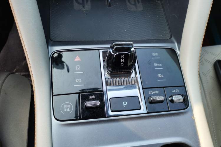 Used BYD Song PLUS New Energy 2024 Honor Edition EV 520km Premium Model
