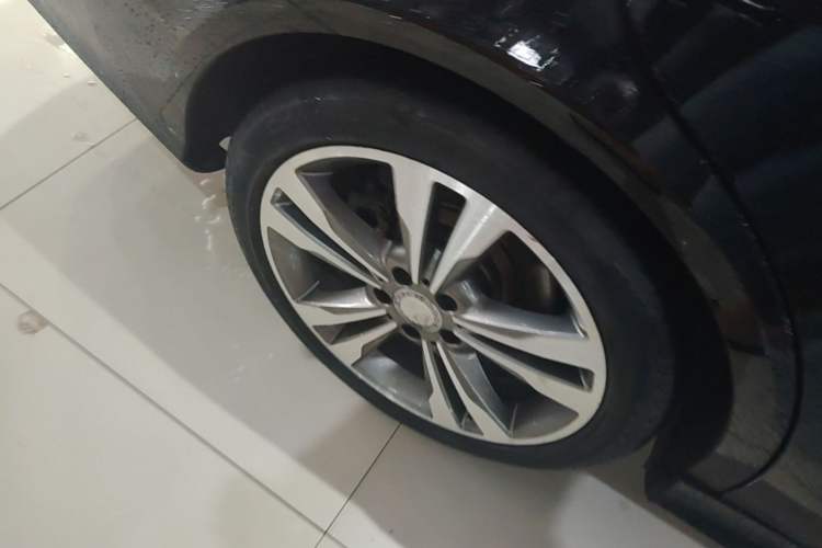 Used Mercedes-Benz E-Class 2015 Restyled E 260 L Sport Edition
