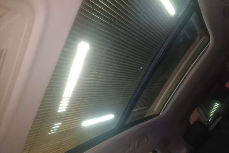 Used Hongqi HS5 2022 Facelifted Version 2.0T Smart Connect Flagship All-Wheel-Drive Edition