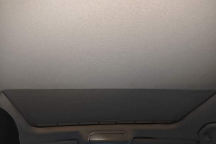 Used Volkswagen Sagitar 2014 1.4TSI Automatic Luxury Model Headliner