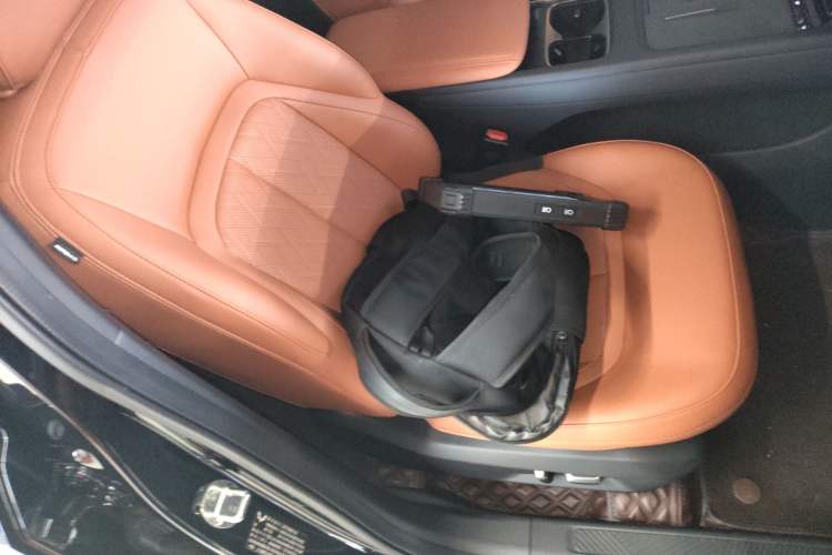 Used Wuling Xingguang 2025 610 km Smart Flagship Version Right Front Seat