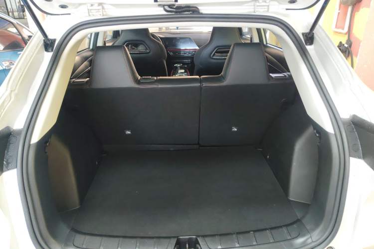 Used Oshan X5 2023 Enjoy Edition 1.5T DCT Deluxe Model