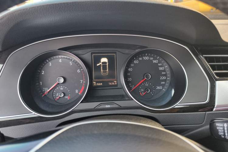 Used Volkswagen Magotan 2018 330TSI DSG Advanced Model Instrument Cluster