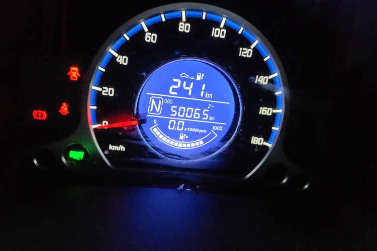 Used CHANGAN OSHAN Benni E-Star 2021 National Edition Xin Yue Version (Fast-Charging Edition) Lithium Iron Phosphate (31.18 kWh) Odometer Close Up