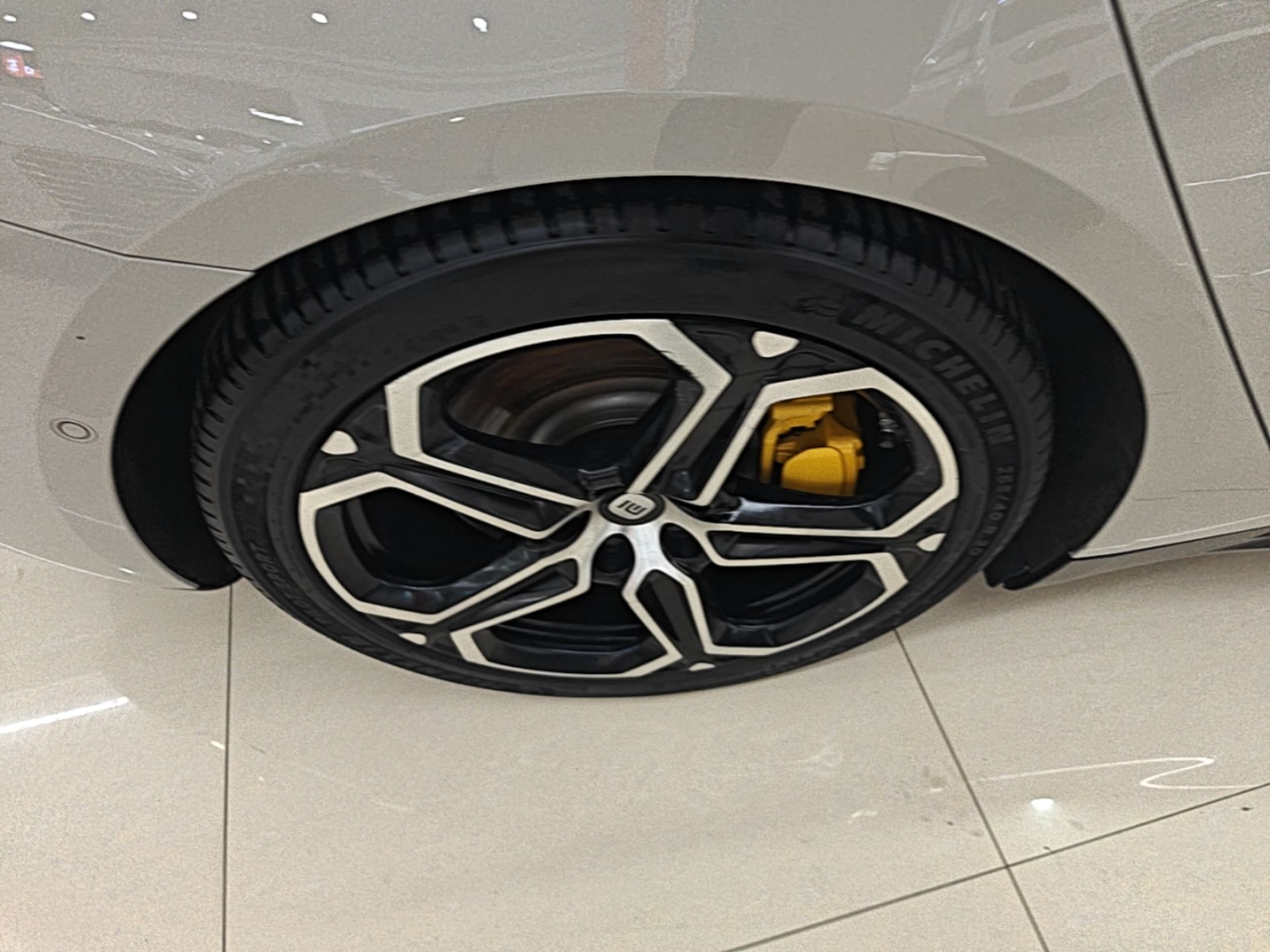Xiaomi Auto SU7 2024 Four-Wheel Drive Ultra-Long Range Advanced Intelligent Driving Max Edition — снимка 11