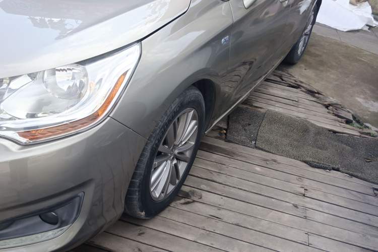 Used Citroen C4L 2014 1.8L Intelligent Drive Manual Enjoyment Model
