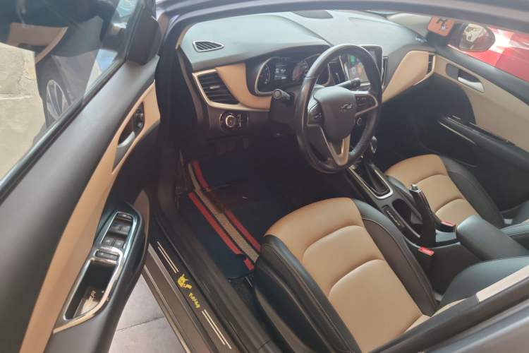 Used Chevrolet Monza 2022 320 Automatic Enjoyment Sunroof Version
