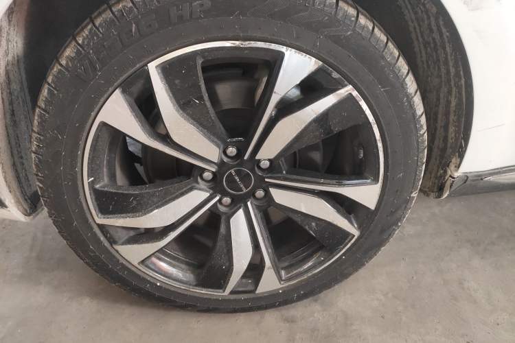 Used SERES SF5 2020 Four-Wheel Drive High-Performance Version
