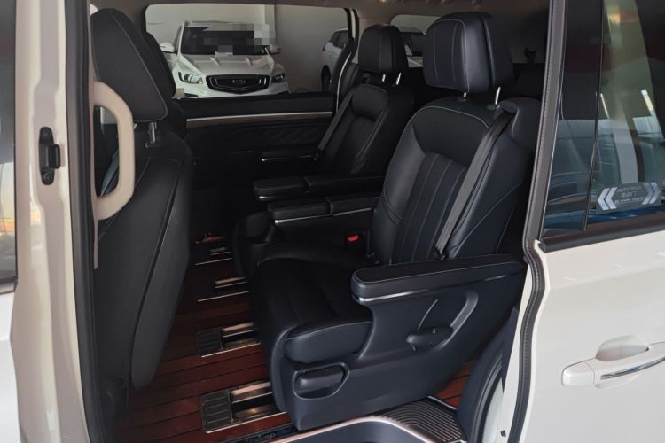 Used GAC Trumpchi M8 2020 Flagship Model 390T Prestige Edition
