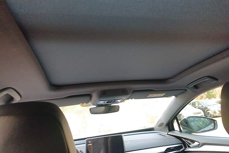 Used Volkswagen ID.4 CROZZ 2022 Long-Range PURE+ Edition
