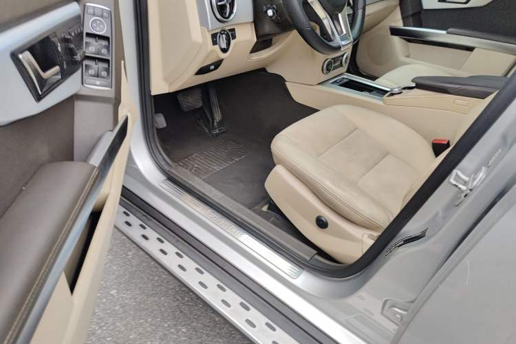 Used Mercedes-Benz GLK-Class 2014 GLK 200 Standard Model Driver Seat