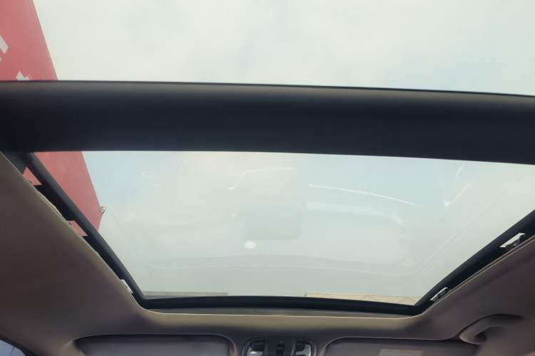 Used Kia Sportage R 2018 2.0L Automatic Smart Luxury Version China V Standard Headliner