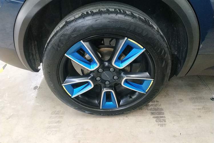 Used Lynk & Co 01 2017 2.0T Two-Wheel Drive Zhaopu Version Right Rear Wheel Hub