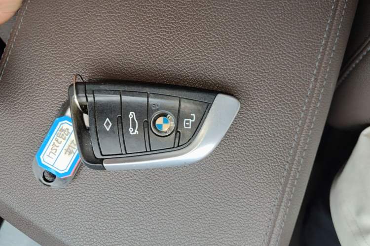 Used BMW 3 Series 2021 Restyled 325Li M Sport Package
