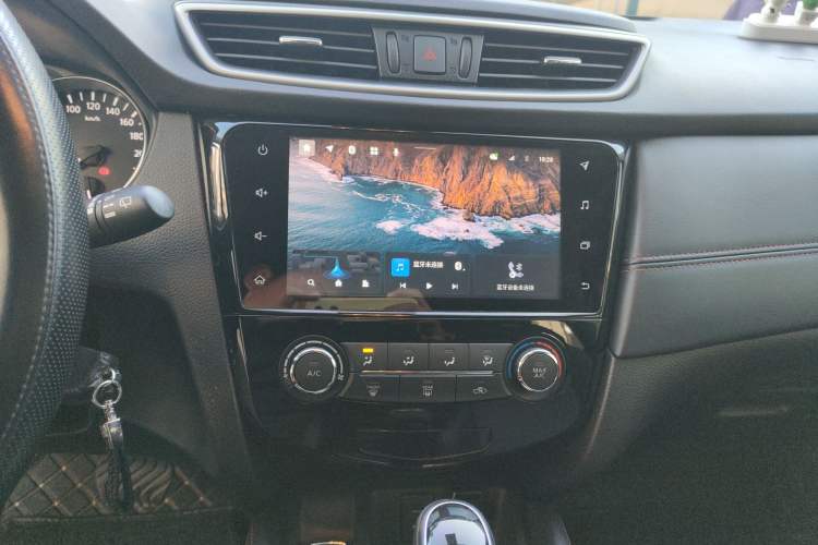 Used Nissan Qashqai 2021 2.0L CVT Smart Enjoyment Version Audio And AC Panel