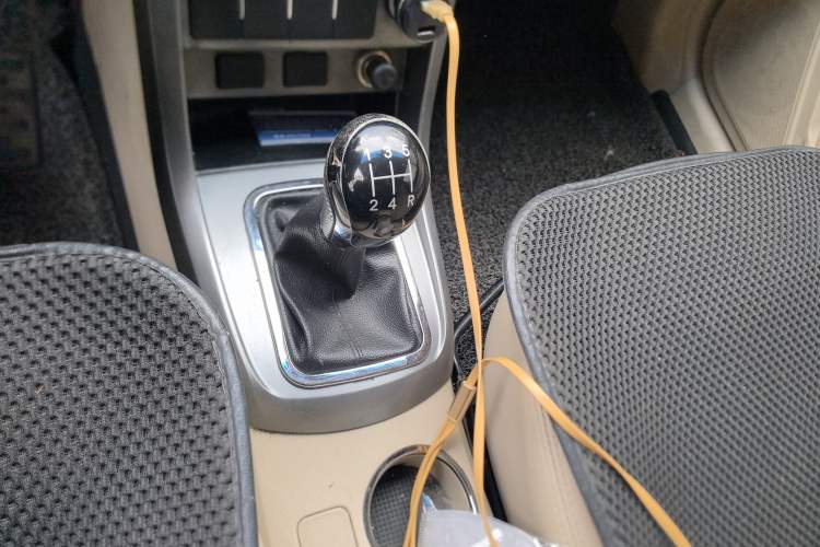 Used Geely Auto Classic Emgrand 2013 Sedan 1.5L Manual Elite Model