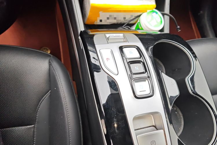 Used Hyundai Tucson 2021 Tucson L 1.5T DCT GLX Elite Edition Gear Lever