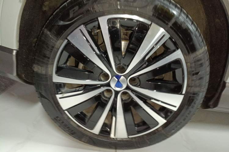 Used Denza N7 2023 with Ultra-Long Range
