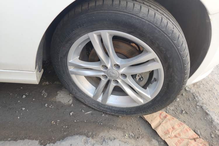 Used Bestune B30 2019 1.6L Automatic Comfort Model Right Front Wheel Hub