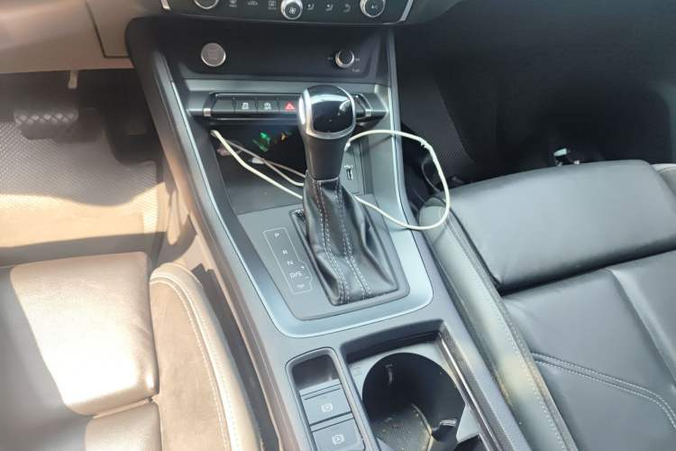 Used Audi Q3 2020 40 TFSI Fashion Dynamic Model