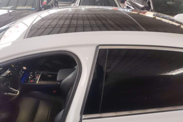 Used Jaguar XFL 2022 XFL 2.0T P200 Two-Wheel-Drive Elite Luxury Edition