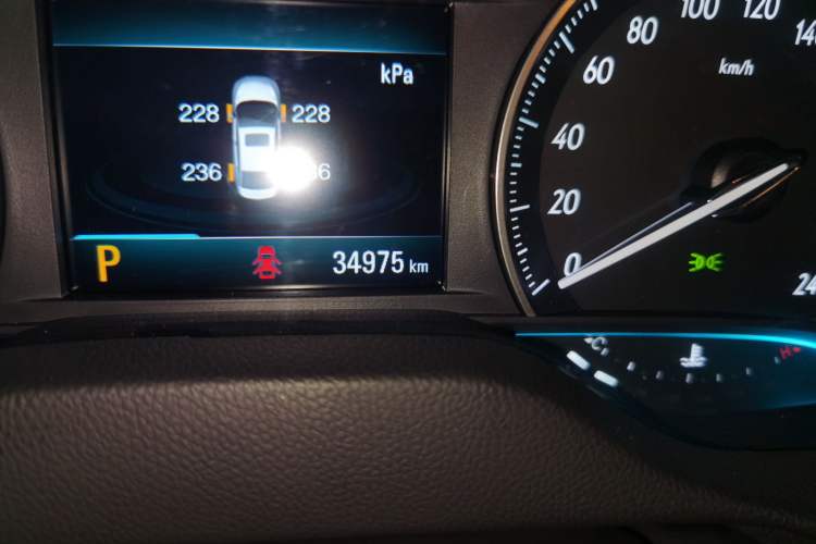 Used Buick GT 2021 Revised Version Flagship 1.5L Automatic Elite Edition Odometer Close Up