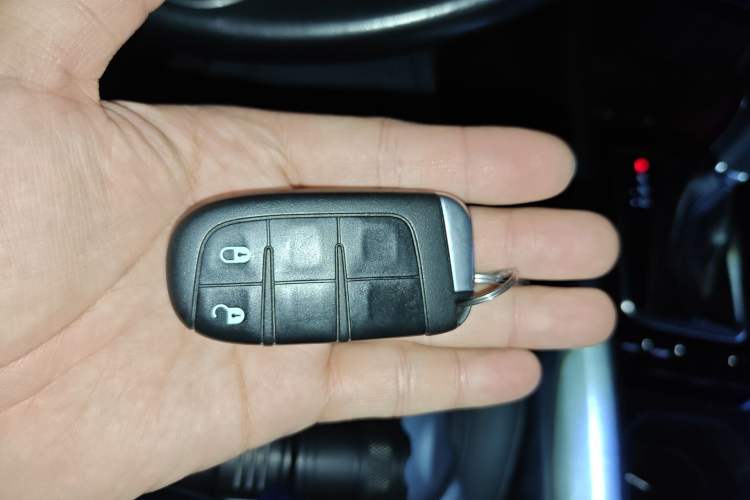 Used Jeep Compass 2021 220T Automatic Leading Edition