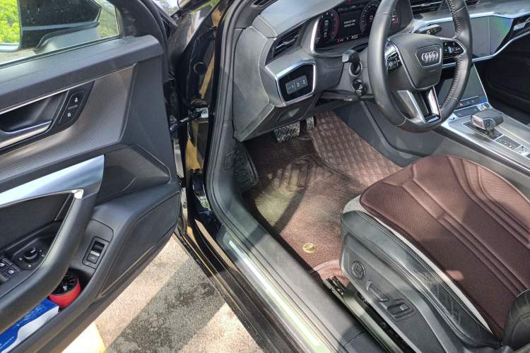 Used Audi A6L 2019 40 TFSI Luxury Dynamic Model Driver Seat