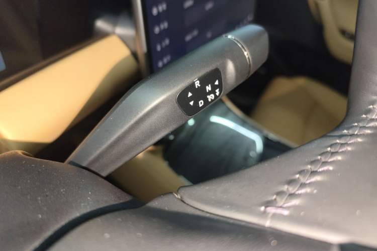 Used Leapmotor C11 2024 Range-Extended 300 Luxury Edition
