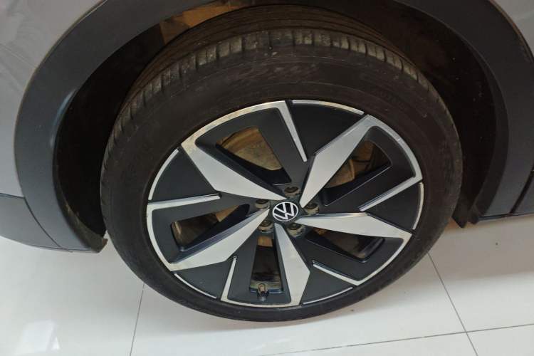 Used Volkswagen ID.4 CROZZ 2021 Long-Range PURE+ Two-Wheel Drive Version