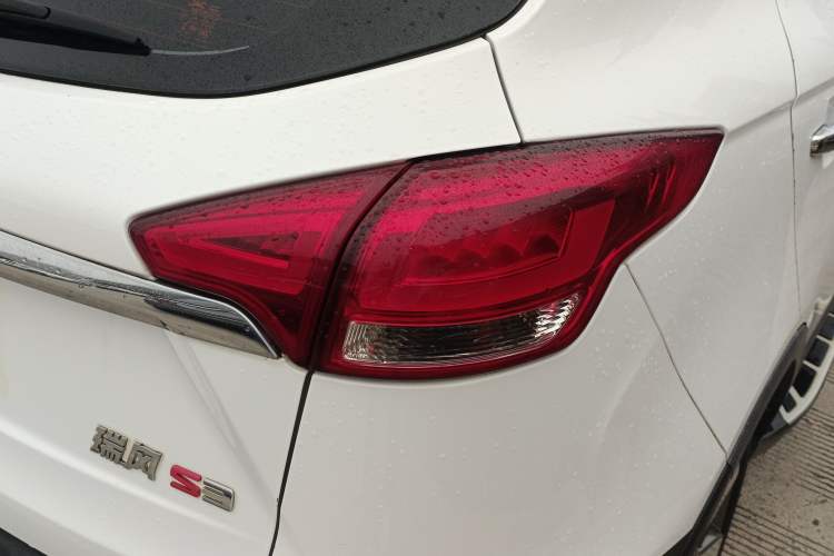 Used JAC Refine S3 2017 1.6L Manual Luxury Smart Model