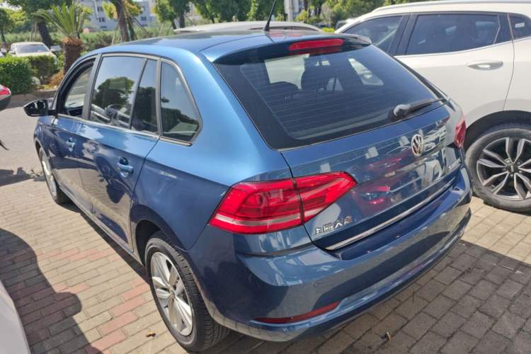 Used Volkswagen Santana 2015 Haval H6 1.6L Automatic Comfort Model
