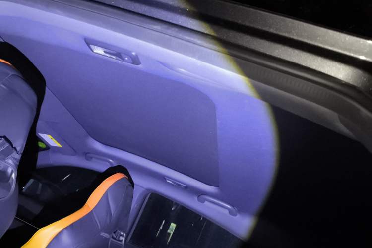 Used CHANGAN UNI-V 2022 1.5T Prestige Version Headliner