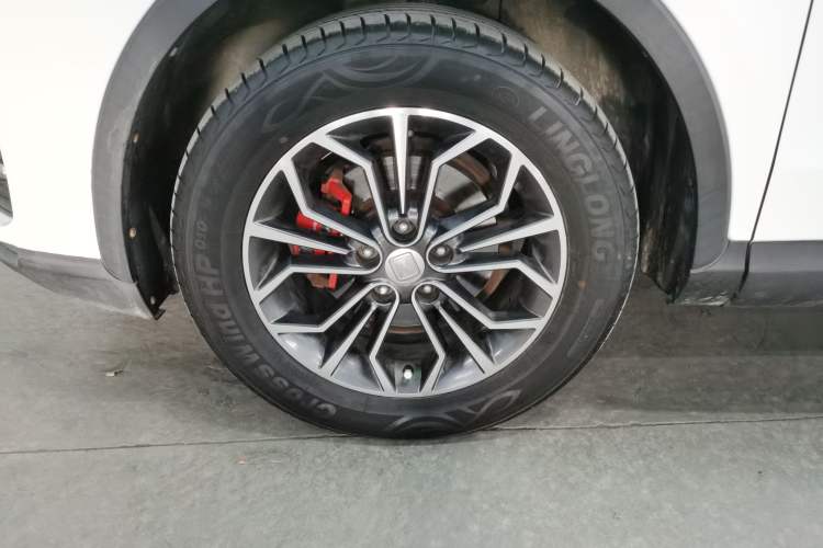 Used Zotye SR7 2016 1.5T CVT Magic Cube Door Edition China V Standard
