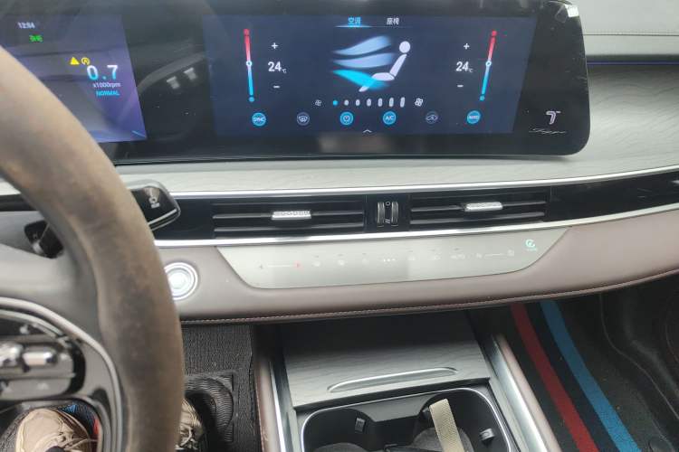 Used Chery Tiggo 8 PRO 2022 290T Two-Wheel Drive Haohan Edition 5 Seats