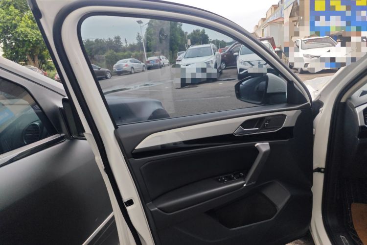 Used Volkswagen Tayron 2019 330TSI Two-Wheel Drive Luxury Model China VI Standard