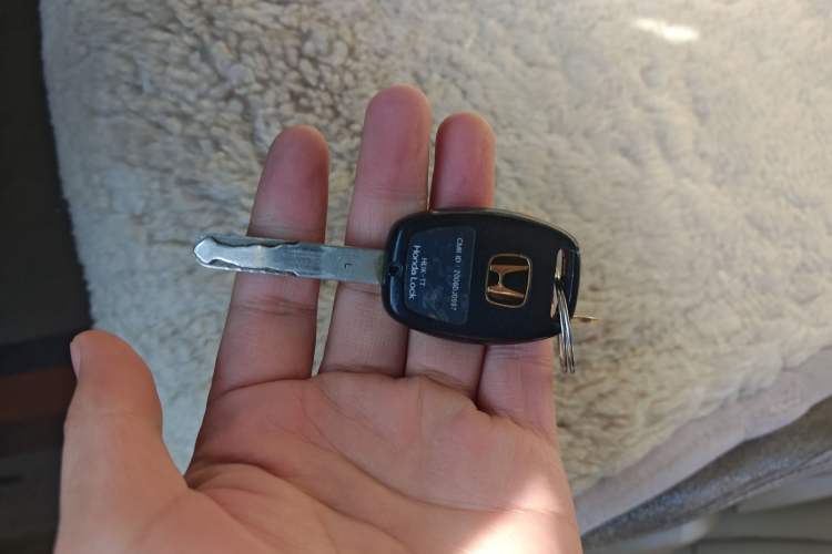 Used Honda CR-V 2010 2.0L automatic two-wheel drive urban version