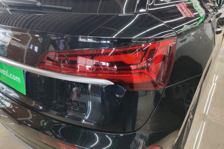 Used Audi Q5L 2022 Updated 45T Luxury Dynamic Version
